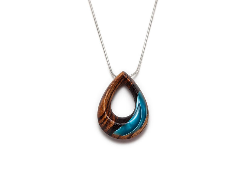 Reversible turquoise and red oval necklace
